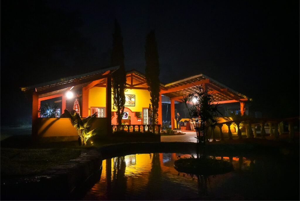 Ashram Vrajabhumi - Retiros Espirituais no Rio de Janeiro